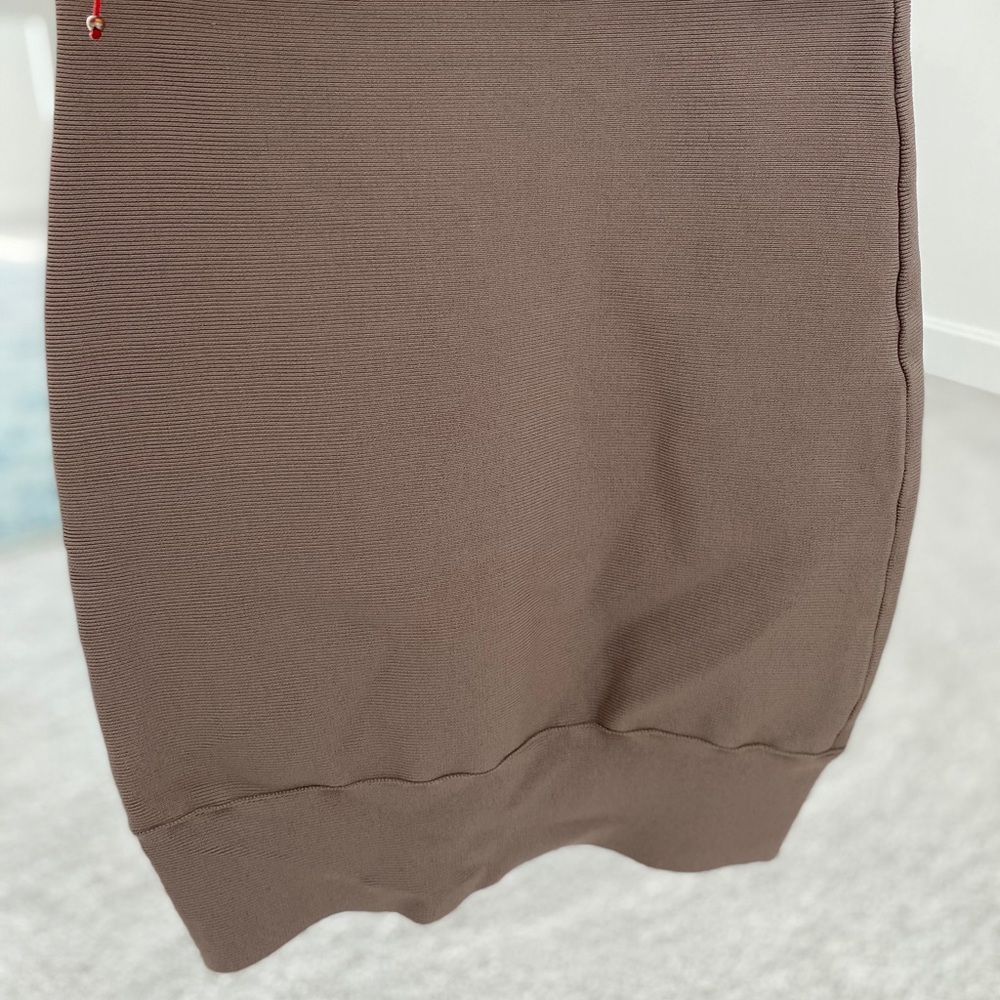 BCBG Bandage Skirt !